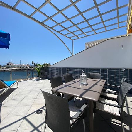 Billy'S Beachfront Apartment With Pool Access 莫甘海滩 外观 照片